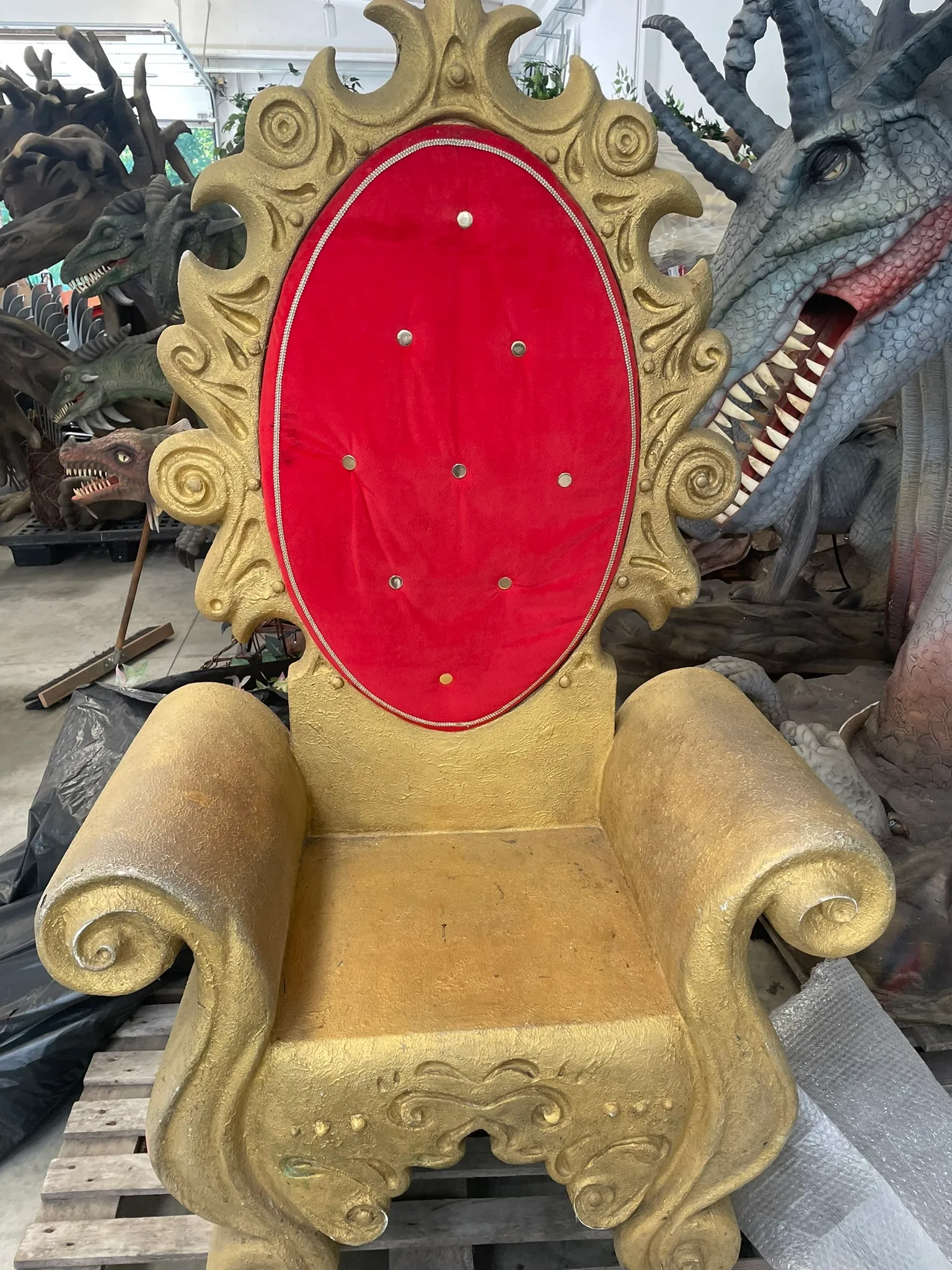 Noleggio Trono di Babbo Natale polistirolo resinato H155