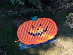 Grande salterello a forma di Zucca di Halloween  mt. 12x7