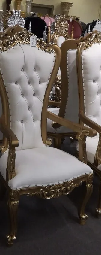 Medium White and Gold Throne 