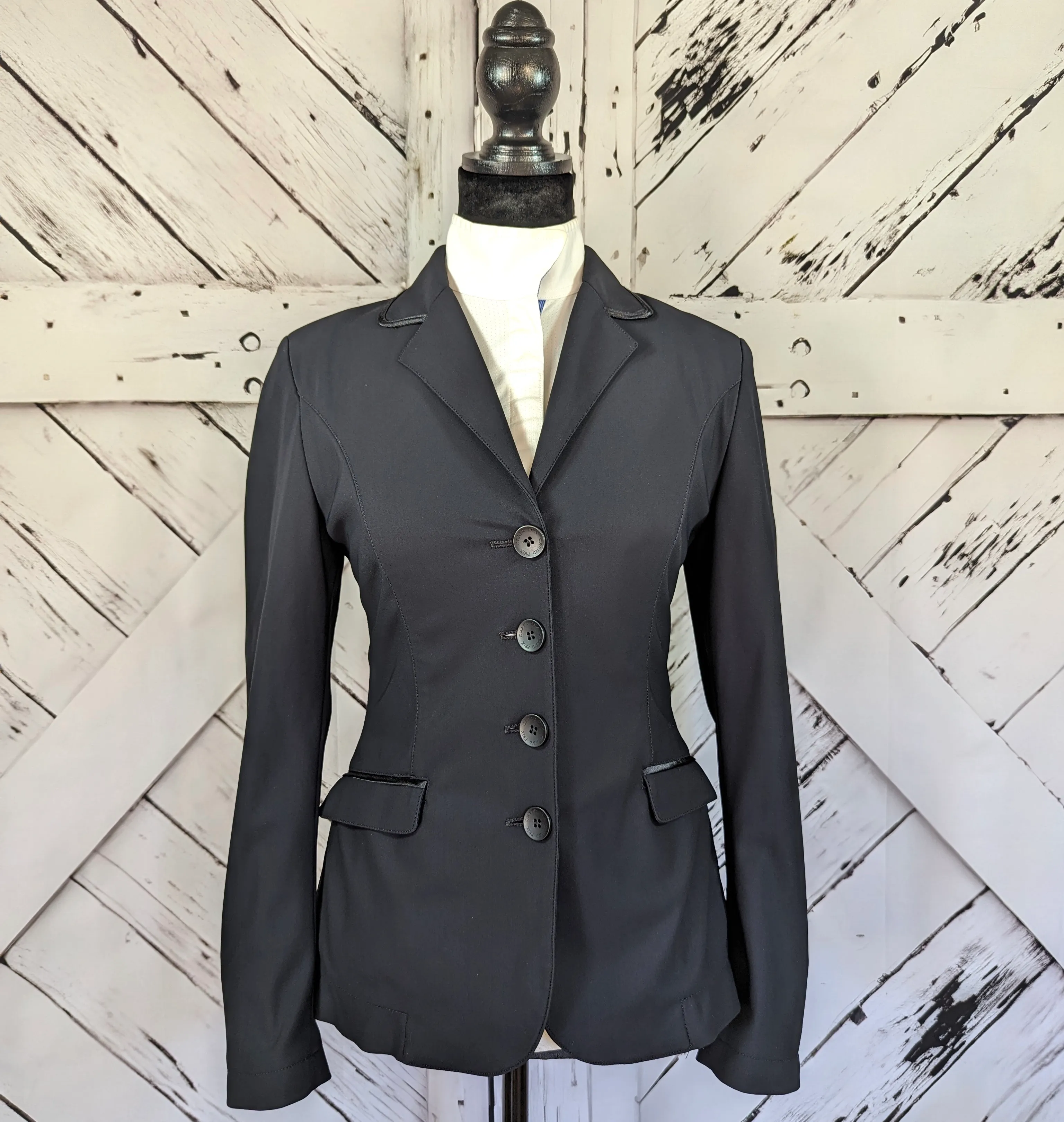Grand Prix Saltare Premio Show Coat, Ladies US 4, Black