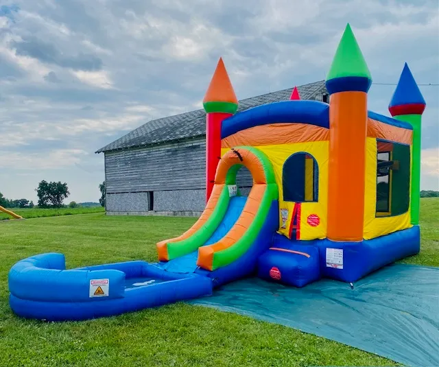 Single Slide Bounce House (Wet)