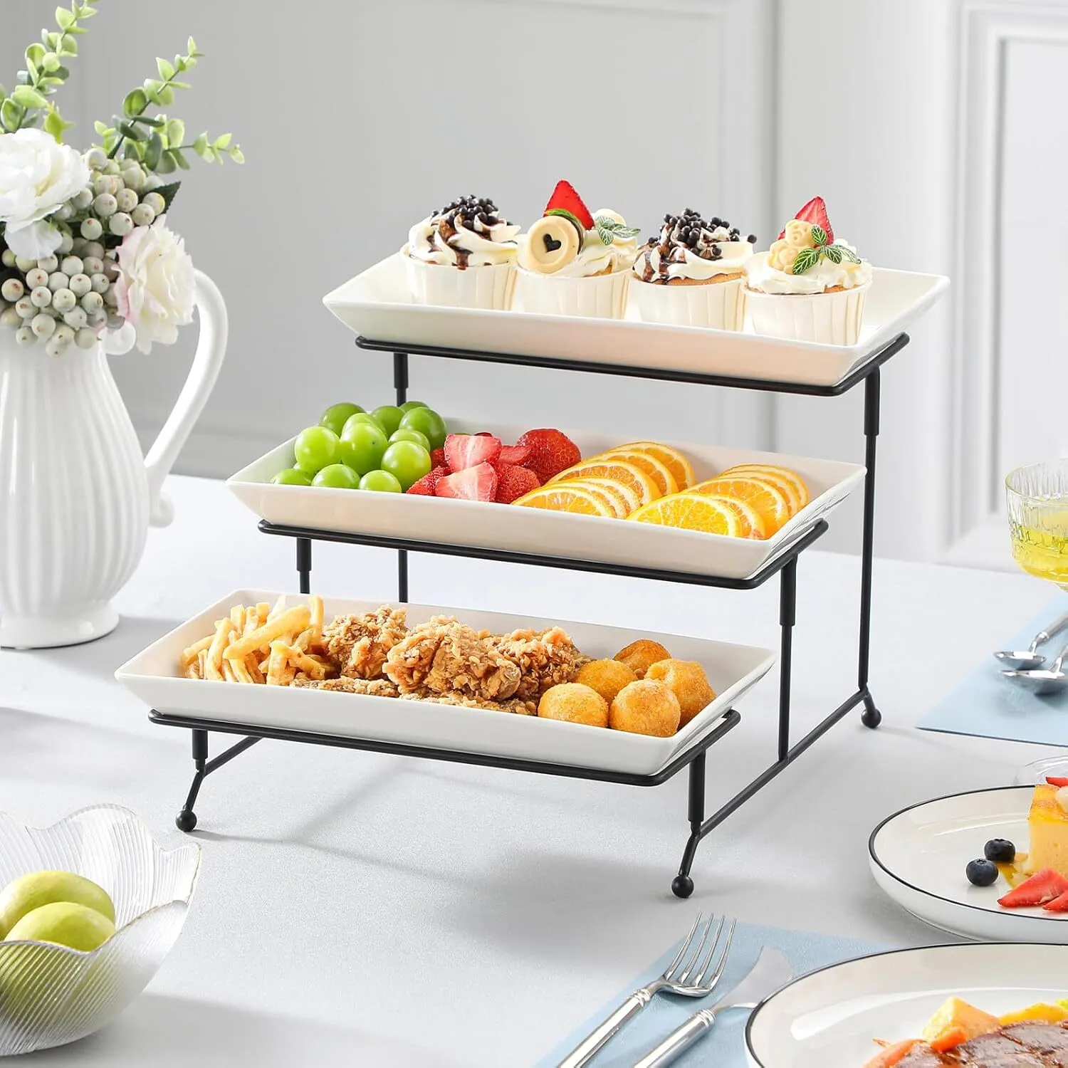 FOOD & BEVERAGE / CAKE STANDS / DESSERT PLATTERS 