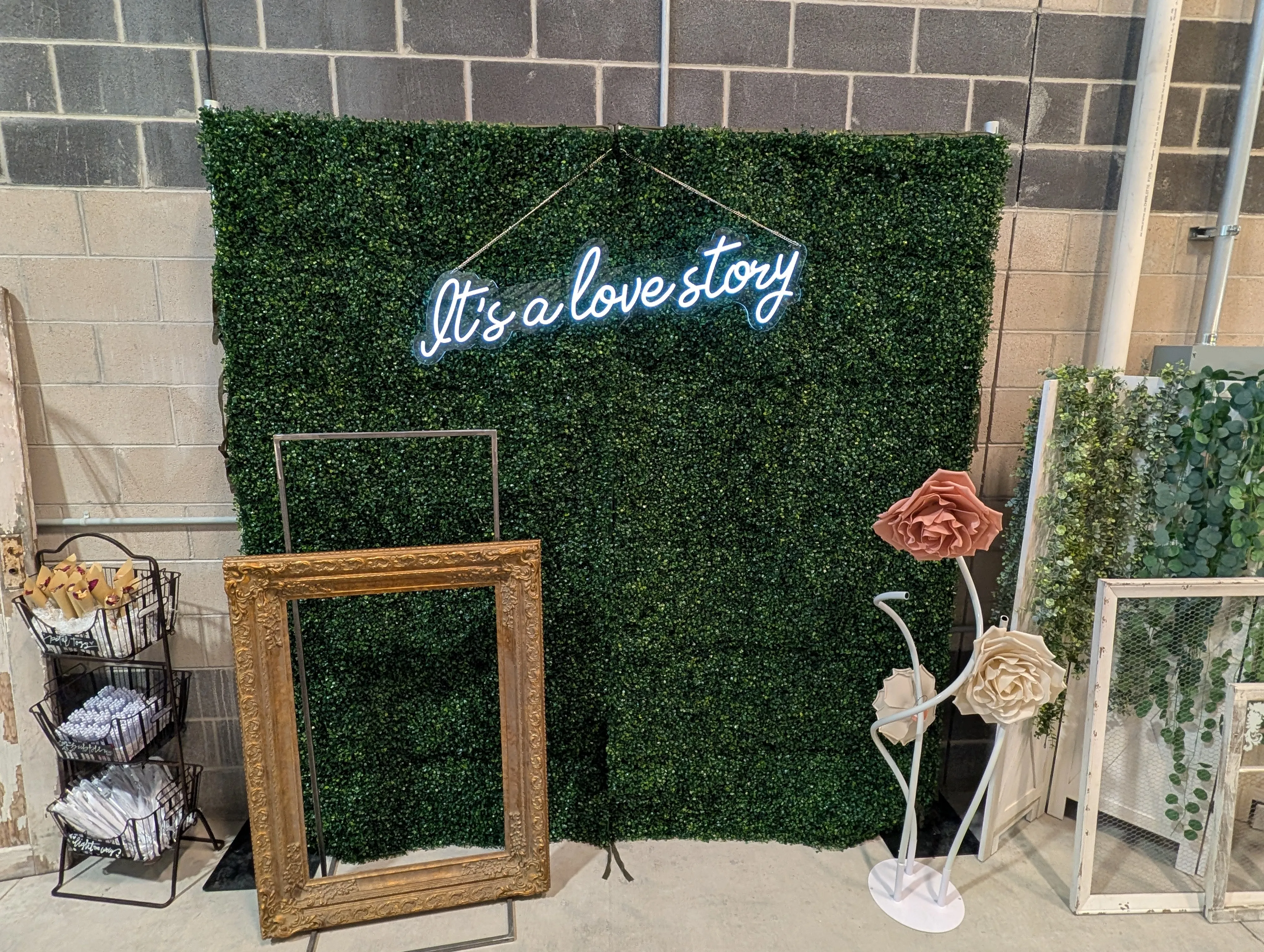 SIGN - NEON SIGN - ITS A LOVE STORY - 48 INCH 