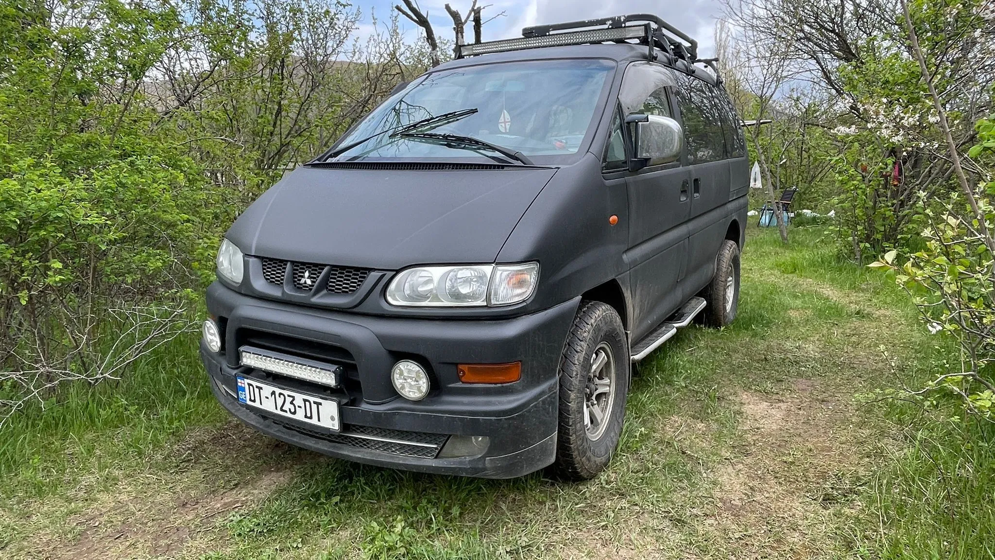Mitsubishi Delica Pathfinder – 4x4 Compact Camper