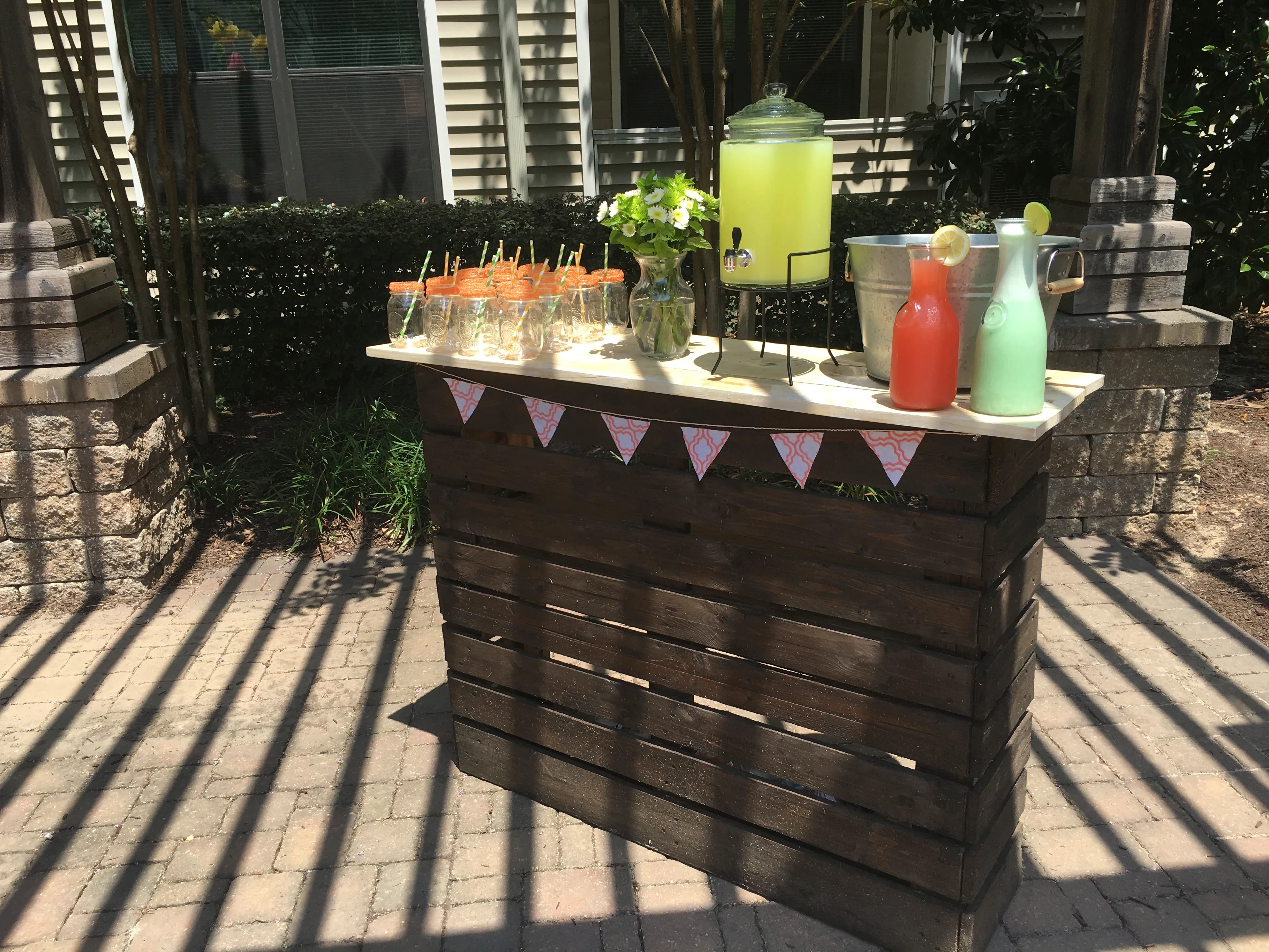 Pallet Bar