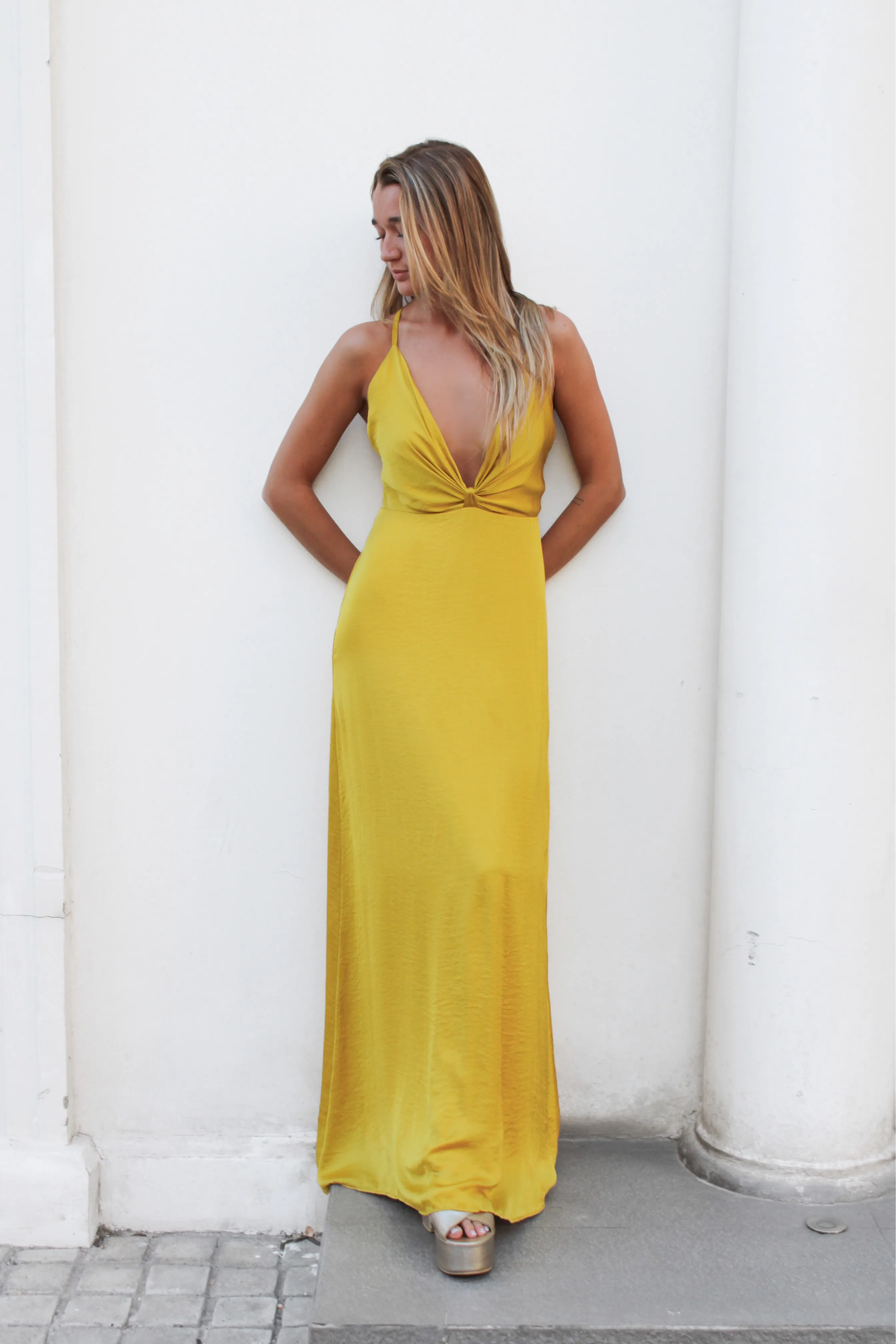 VESTIDO DEBUT BLANCA AMARILLO