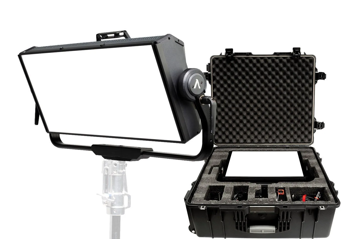 [2YR] Light - Aputure Nova P600c Set