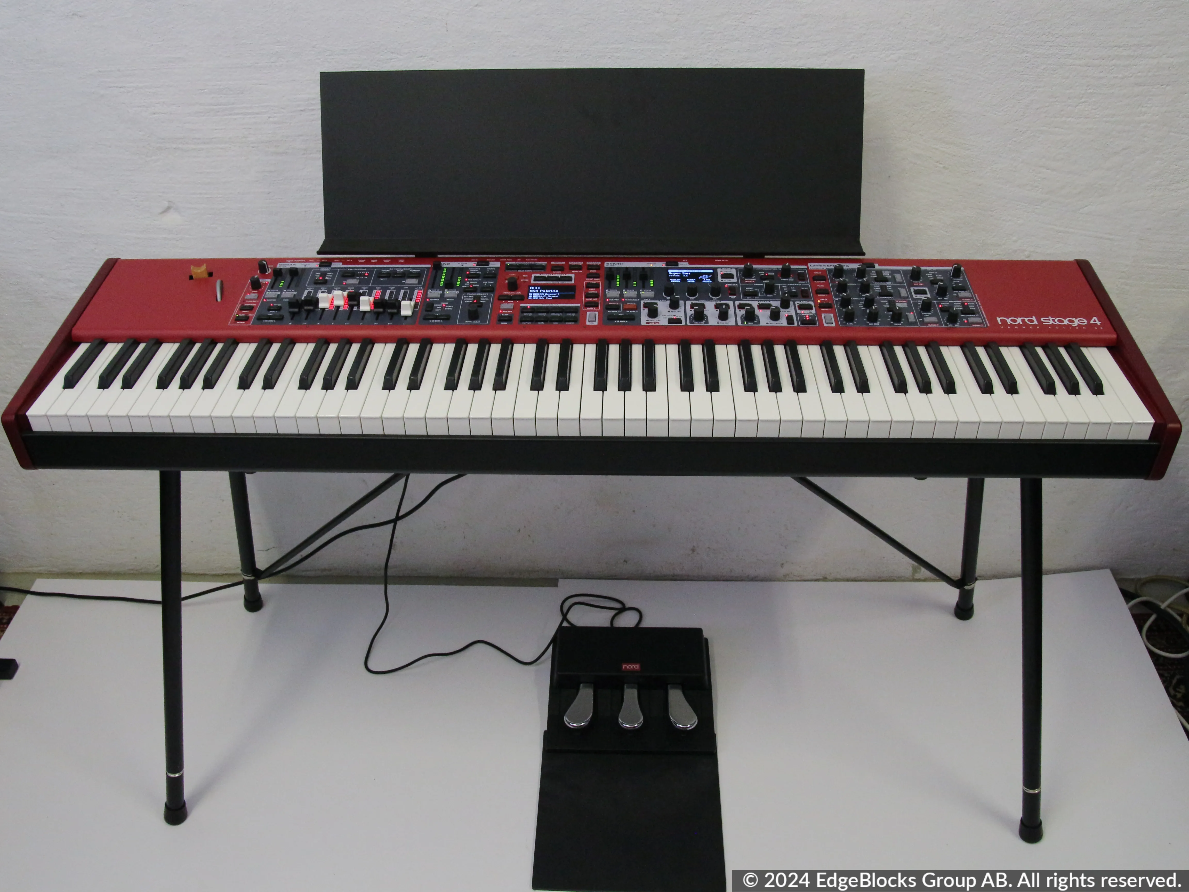 Nord Stage 4 88 scenpiano
