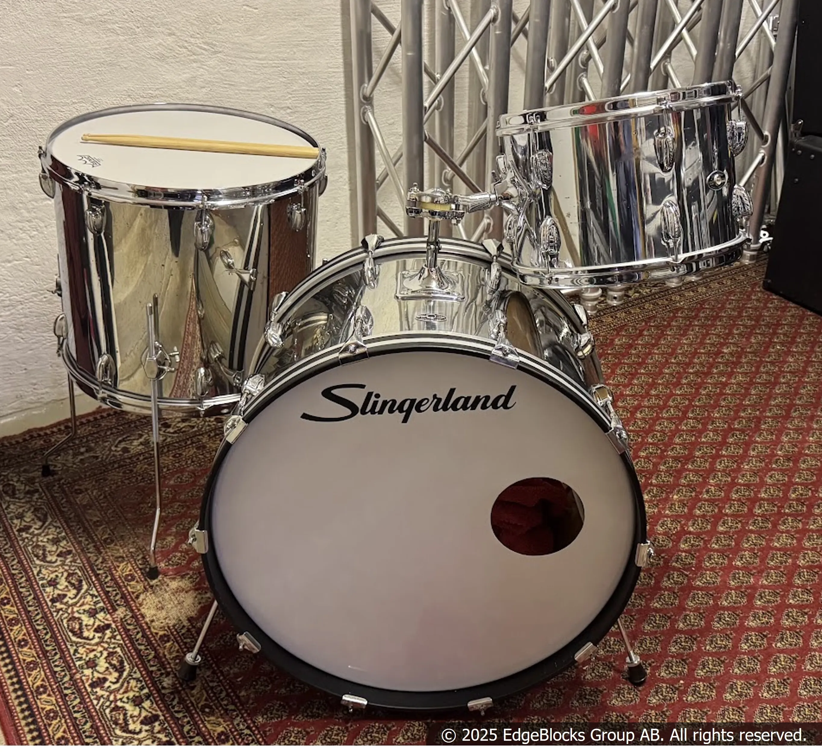 Slingerland 1970s trumset (shellpack) i kromat stål över trä