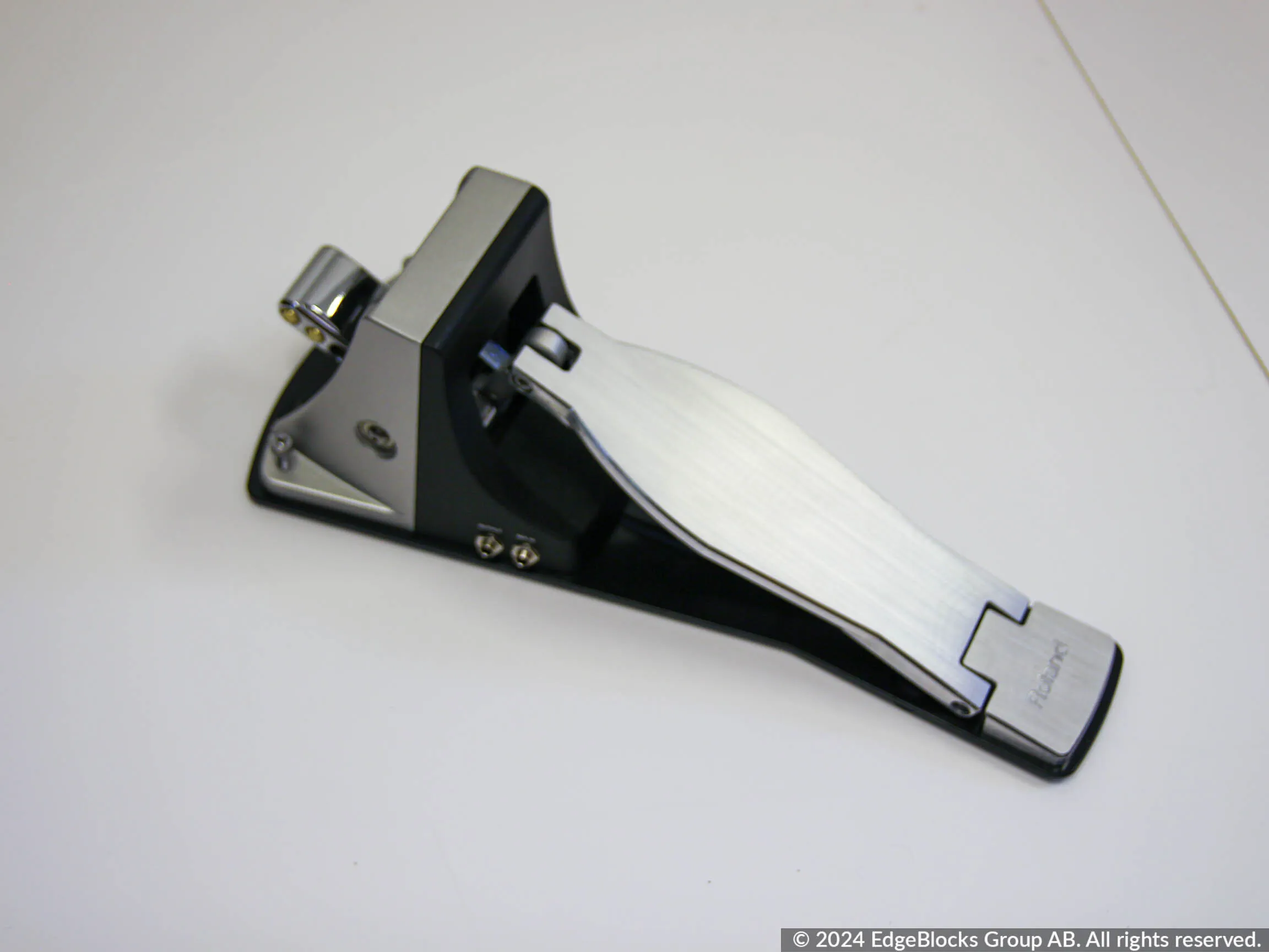 Roland KT-10 elekrisk bastrum-pedal