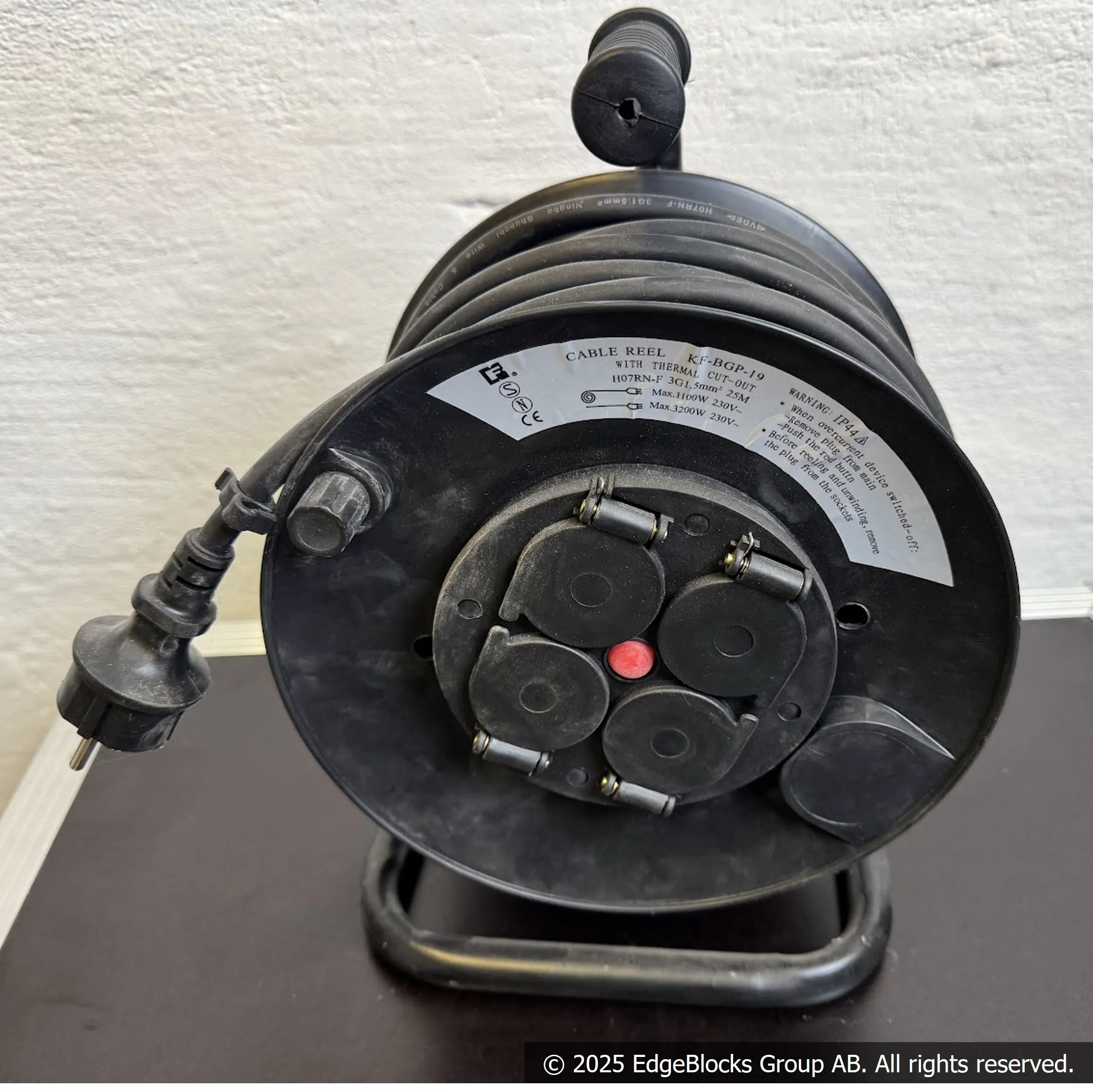 Kabeltrumma 25m 230V med 4 uttag