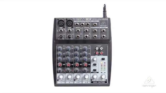 Behringer Xenyx 802 Analogue Mixer
