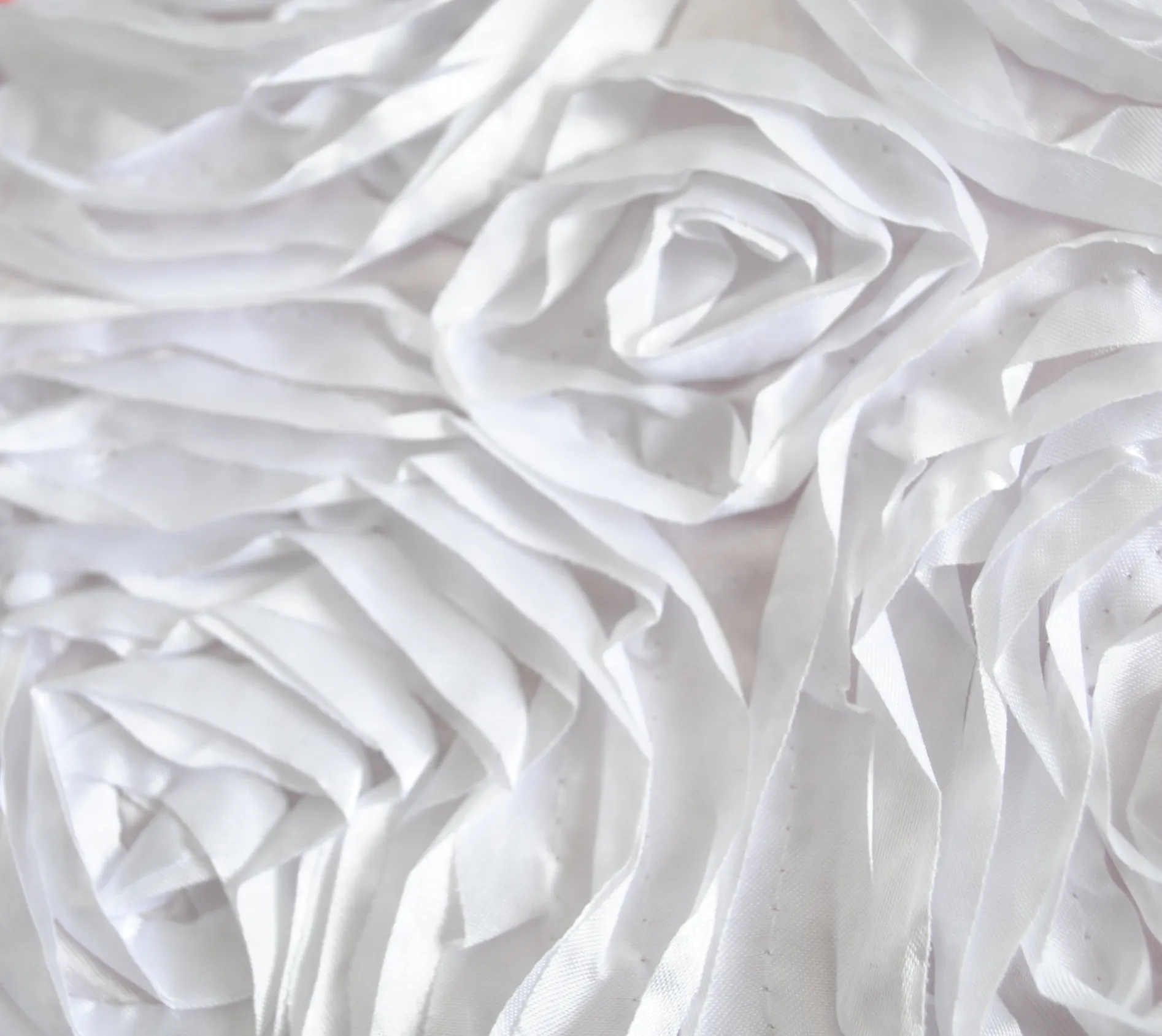 White Rosette Runners