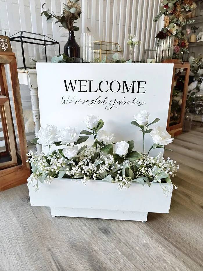White Welcome Floral Sign