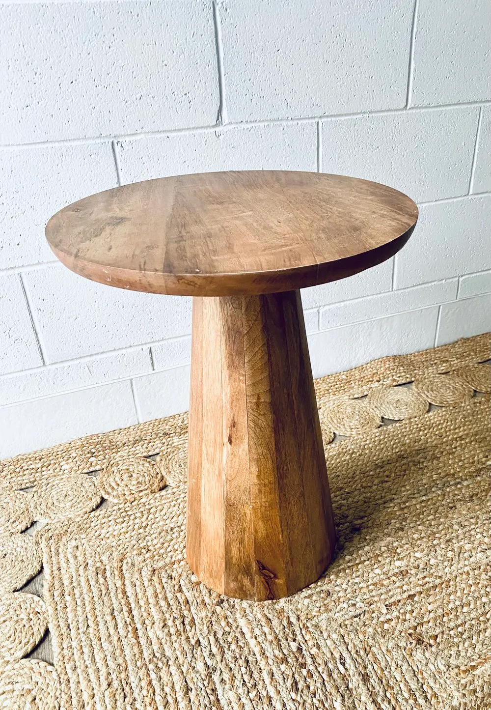 Oliver Table