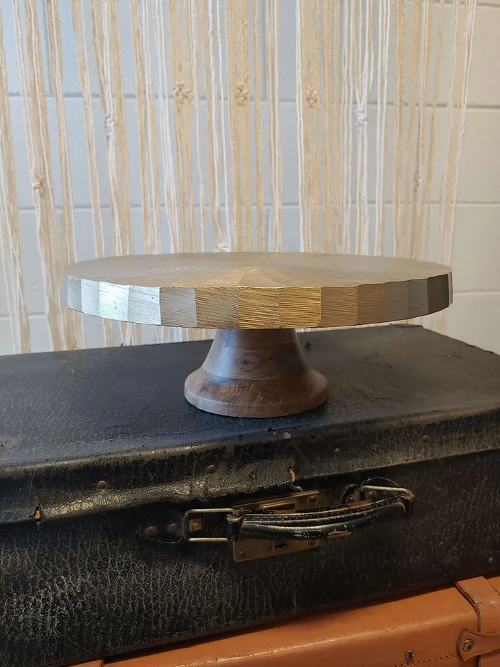 Gold Metal Cake Stand 