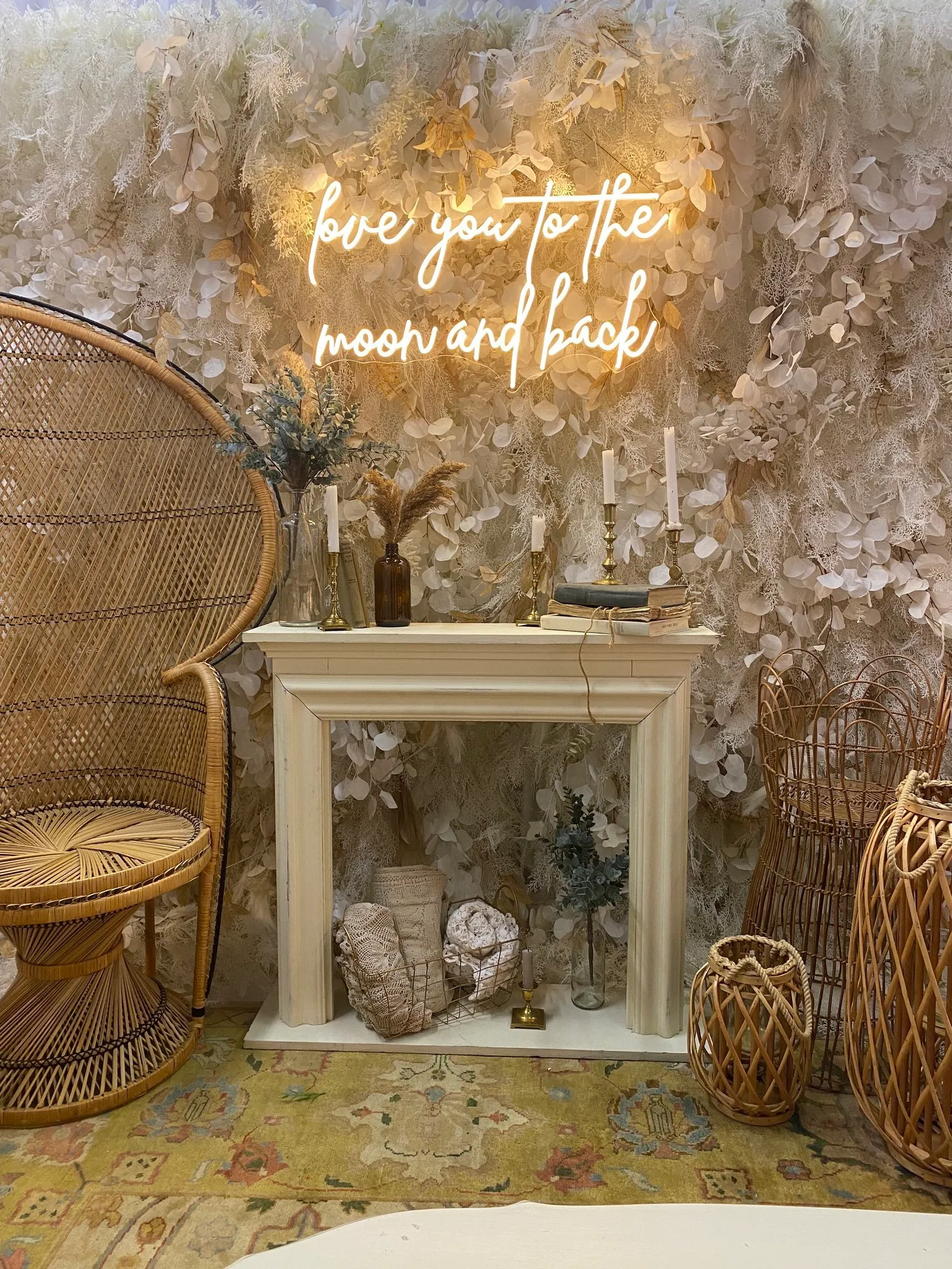 Love You to the Moon and Back Neon