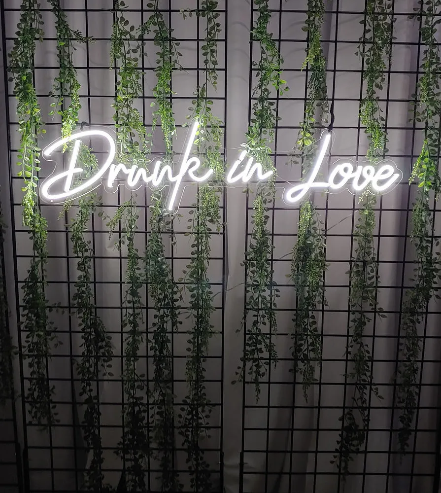 Drunk in Love Neon