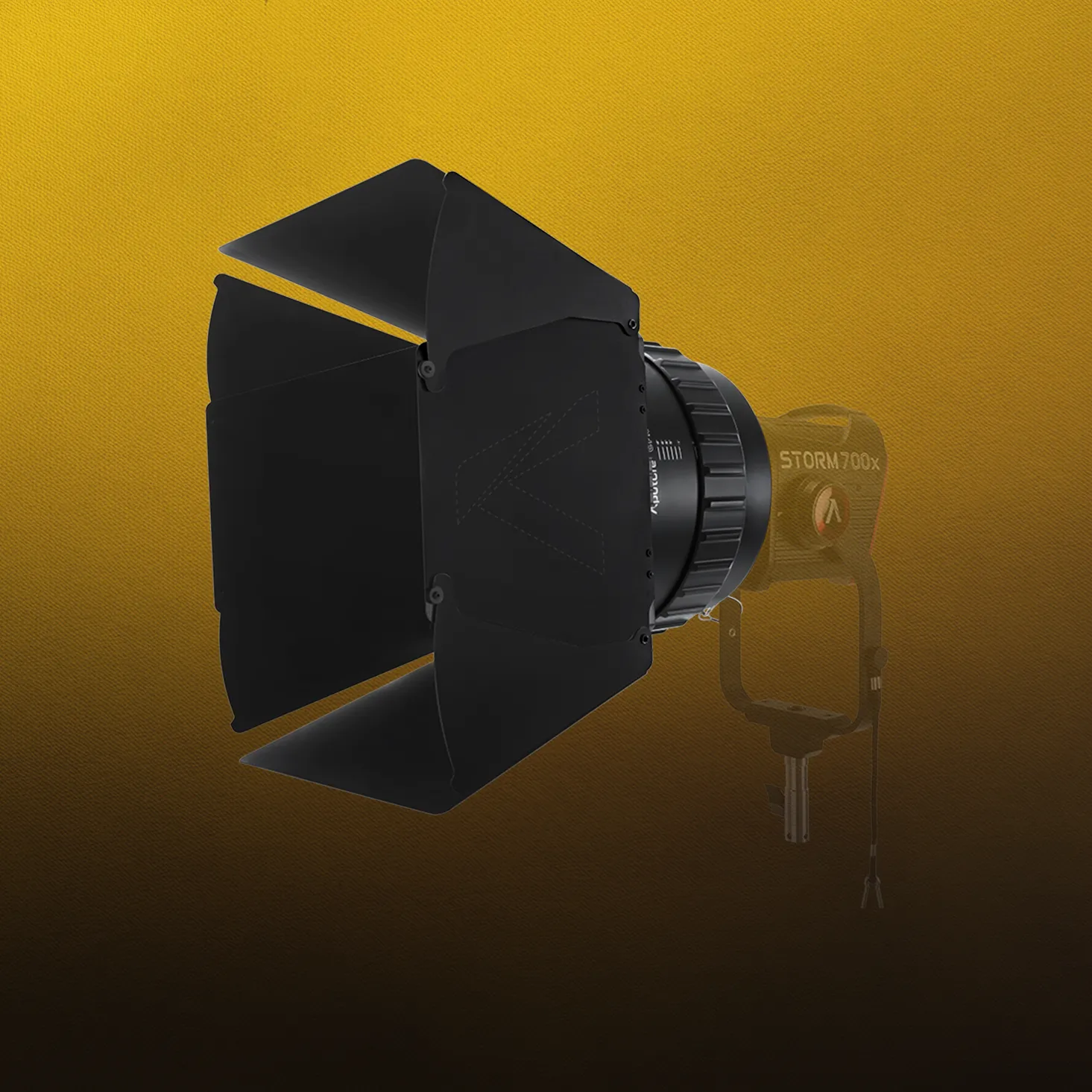 Aputure CF10 Fresnel a klapky kit