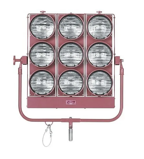 Mole-Richardson Maxi Brute 9-Light Molepar (9000w)