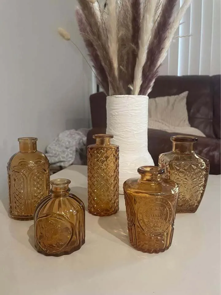 Bud Vases - Amber Brown (Box of 24)