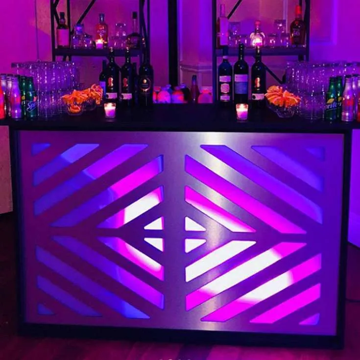 DC20M_LED :: Mirror Lucite Screen Bar + LED