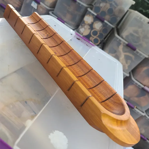 WD47 :: Slotted Wooden Serving Boat 18" x 4"