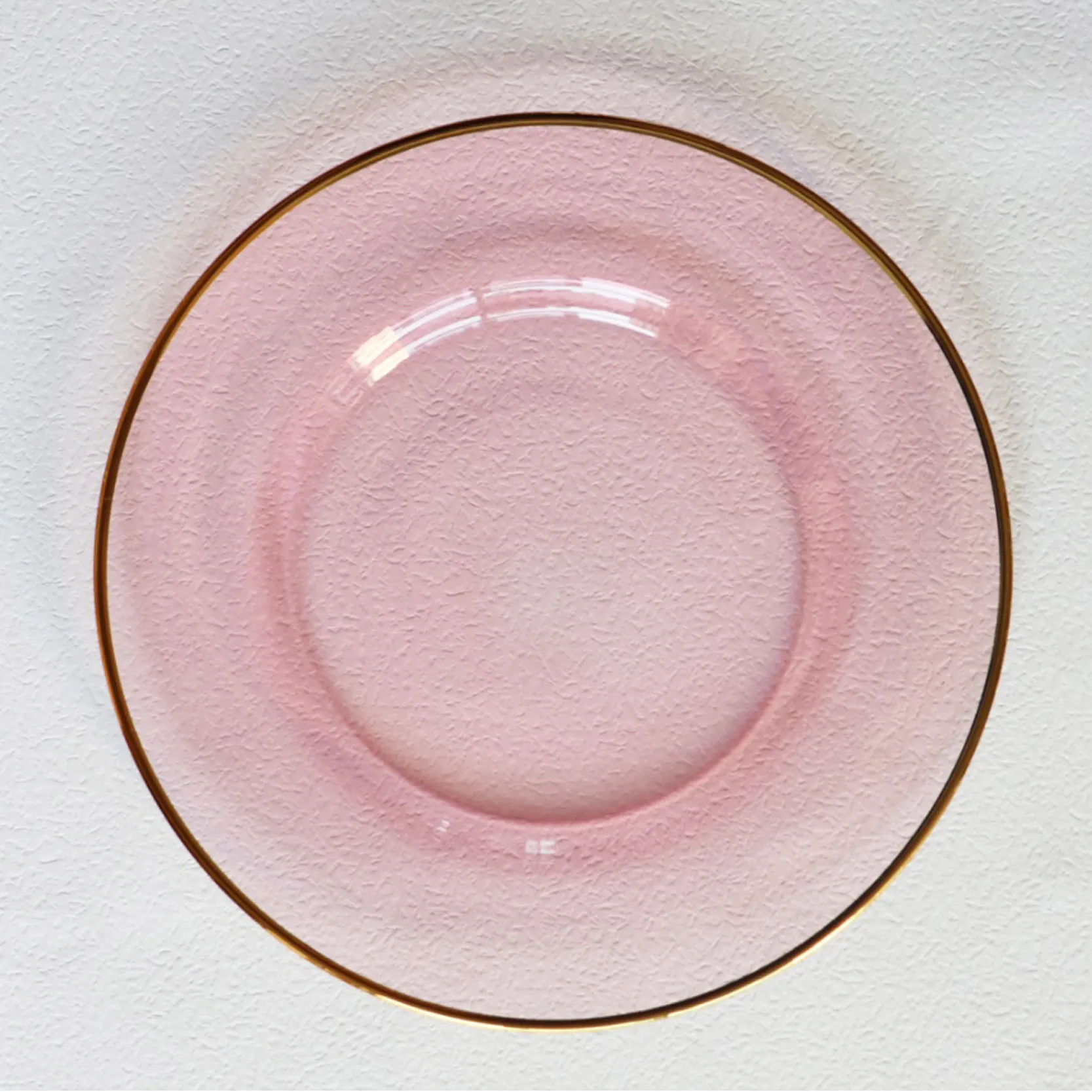 CHRG34 :: Platinum Pink Glass Charger 13" (Gold Rim)