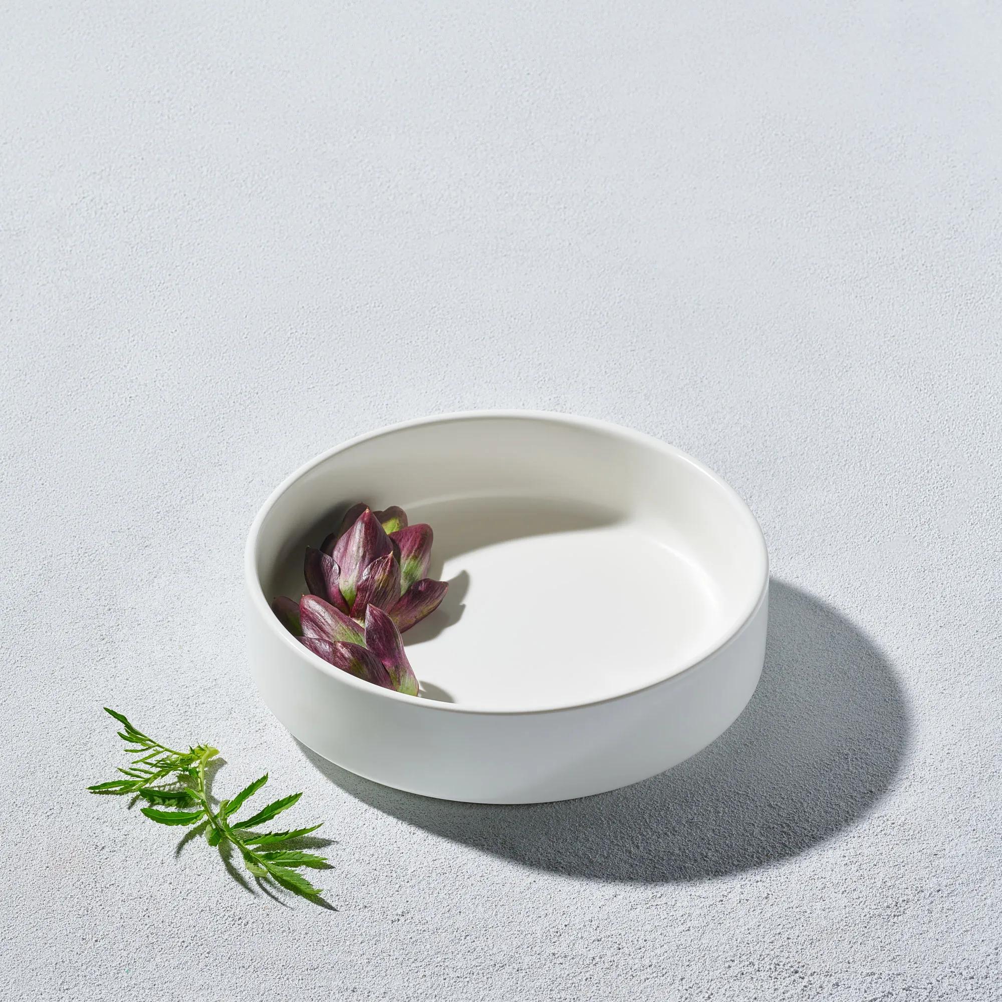 RD112 ::  8" White Matte Modern Salad Bowl with 2" Rim