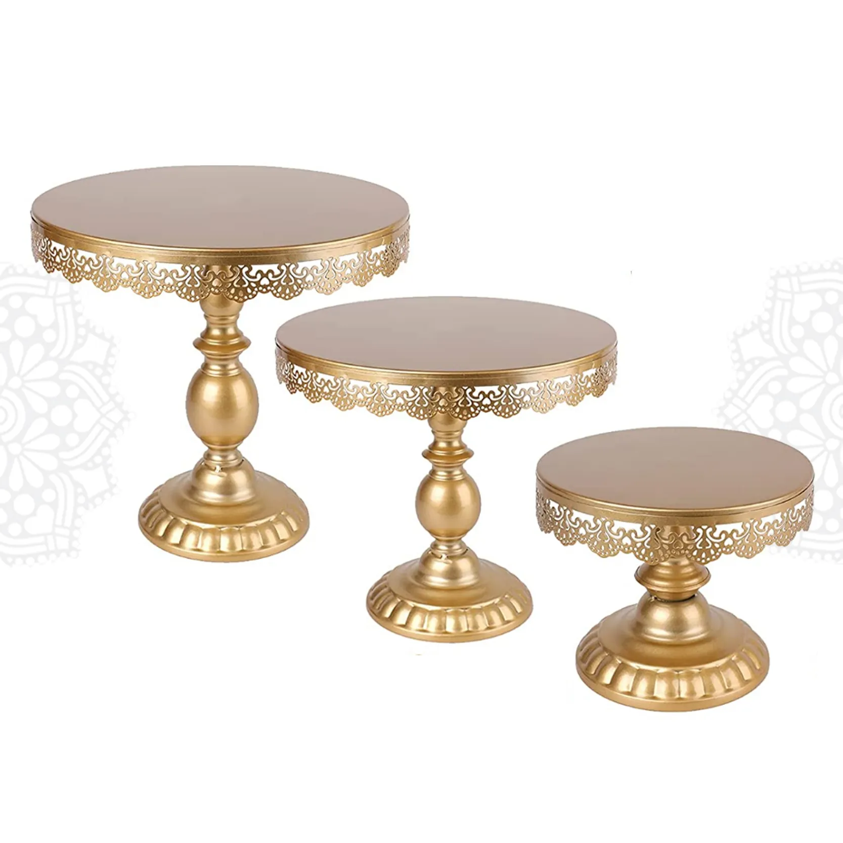 SRV19 :: Gold Set of 3 Scalloped Cake Stands