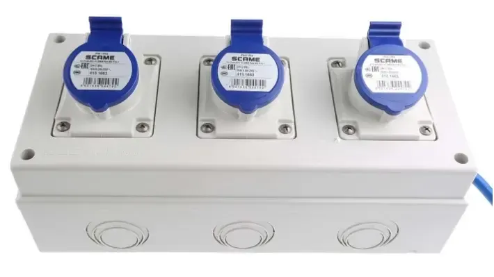 16a - 3x16a Power Distribution Box