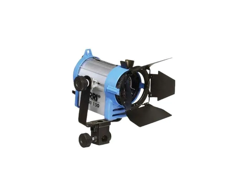 ARRI 150W Tungsten Fresnel Kit (3 heads/3 Stands