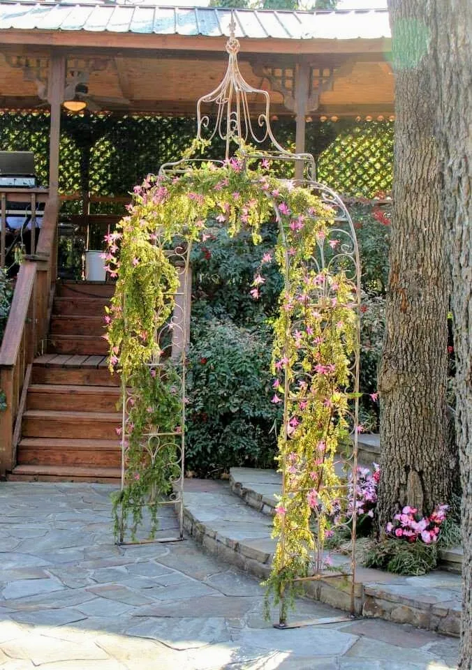 Ornate Vintage Metal Arch