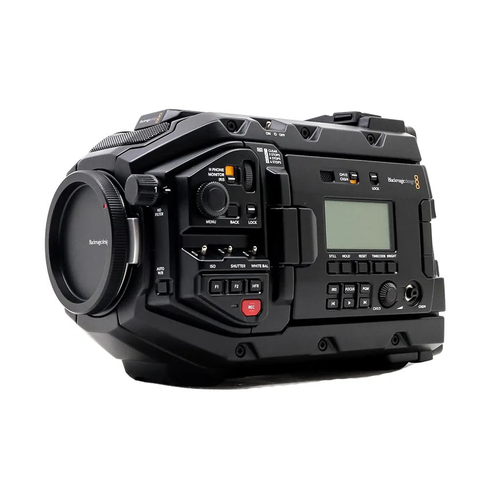 BLACKMAGIC URSA MINI PRO 4.6K EF MOUNT