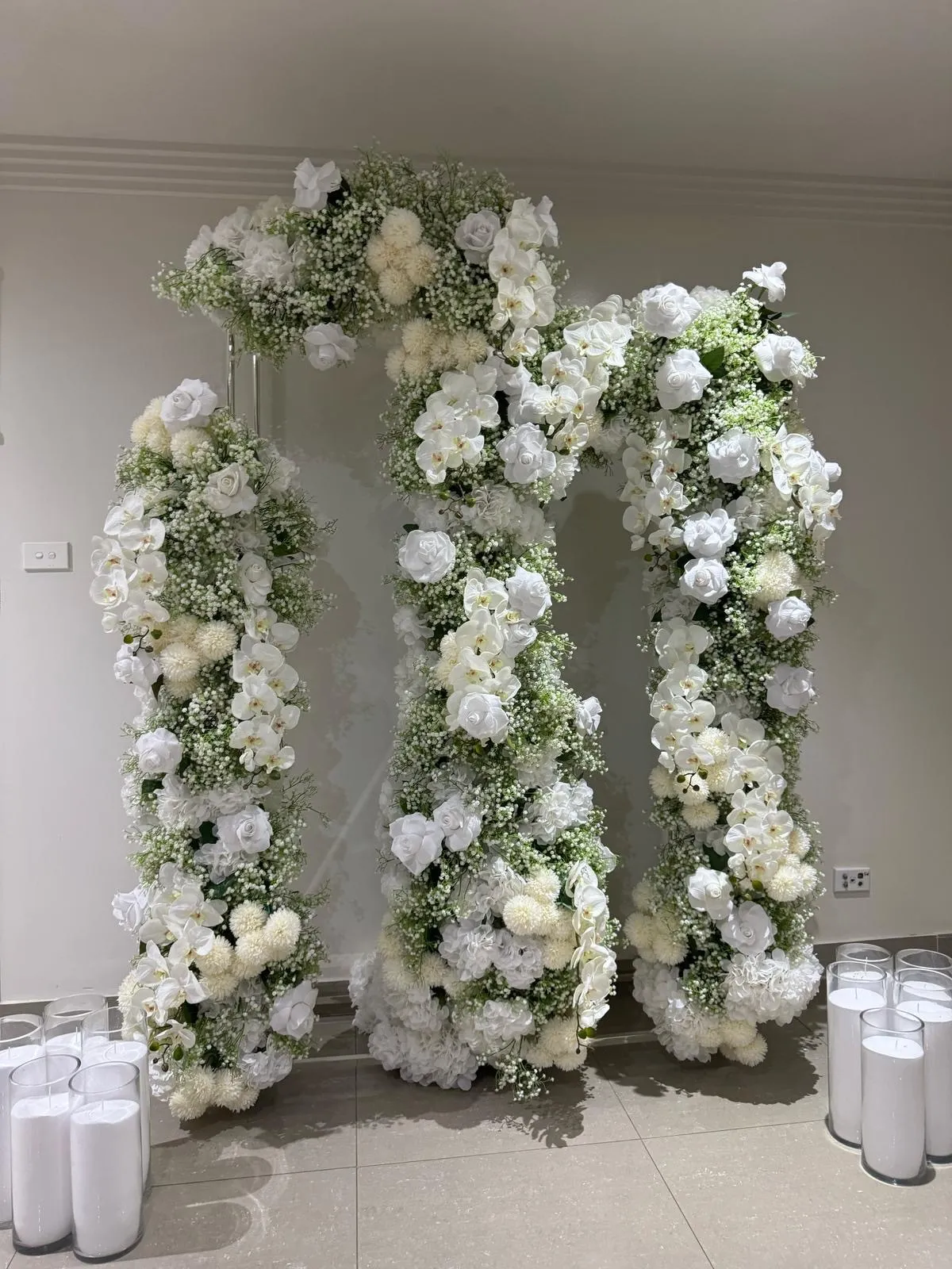 White Floral Backdrop Package