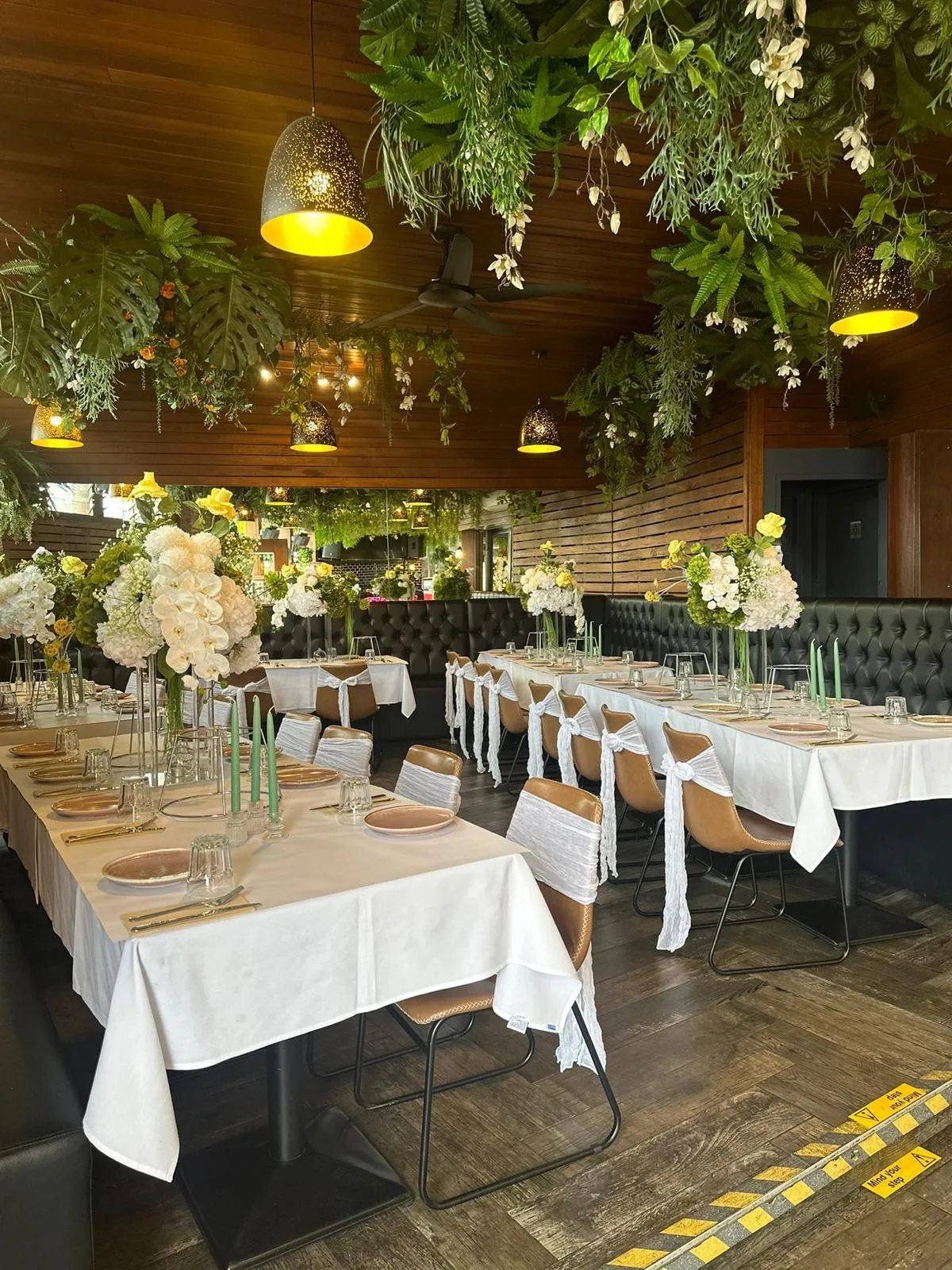 Table Centrepieces // High and Large