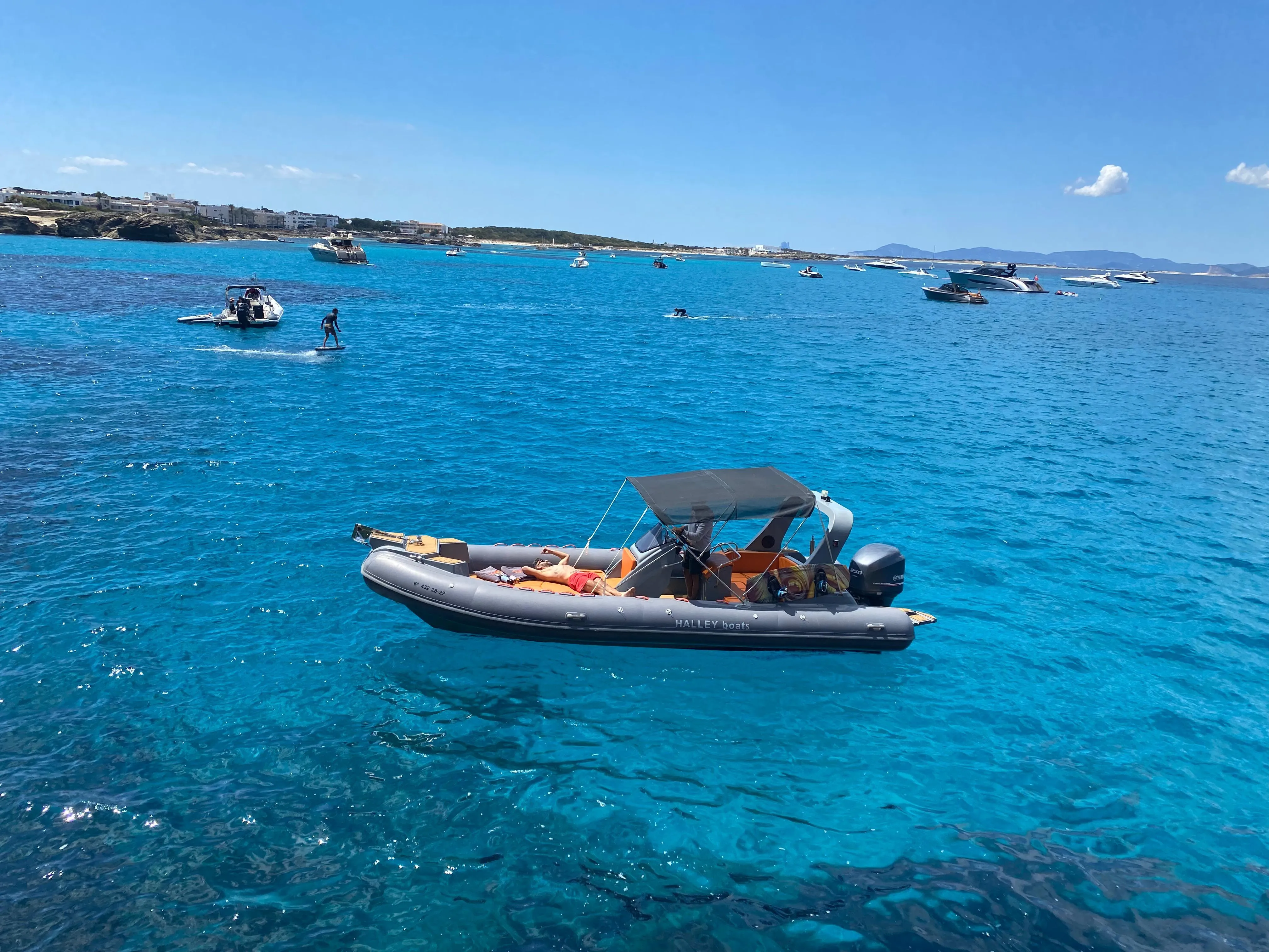 NUOVA JOLLY 27 FT MOTORBOAT - 11 PAX IBIZA