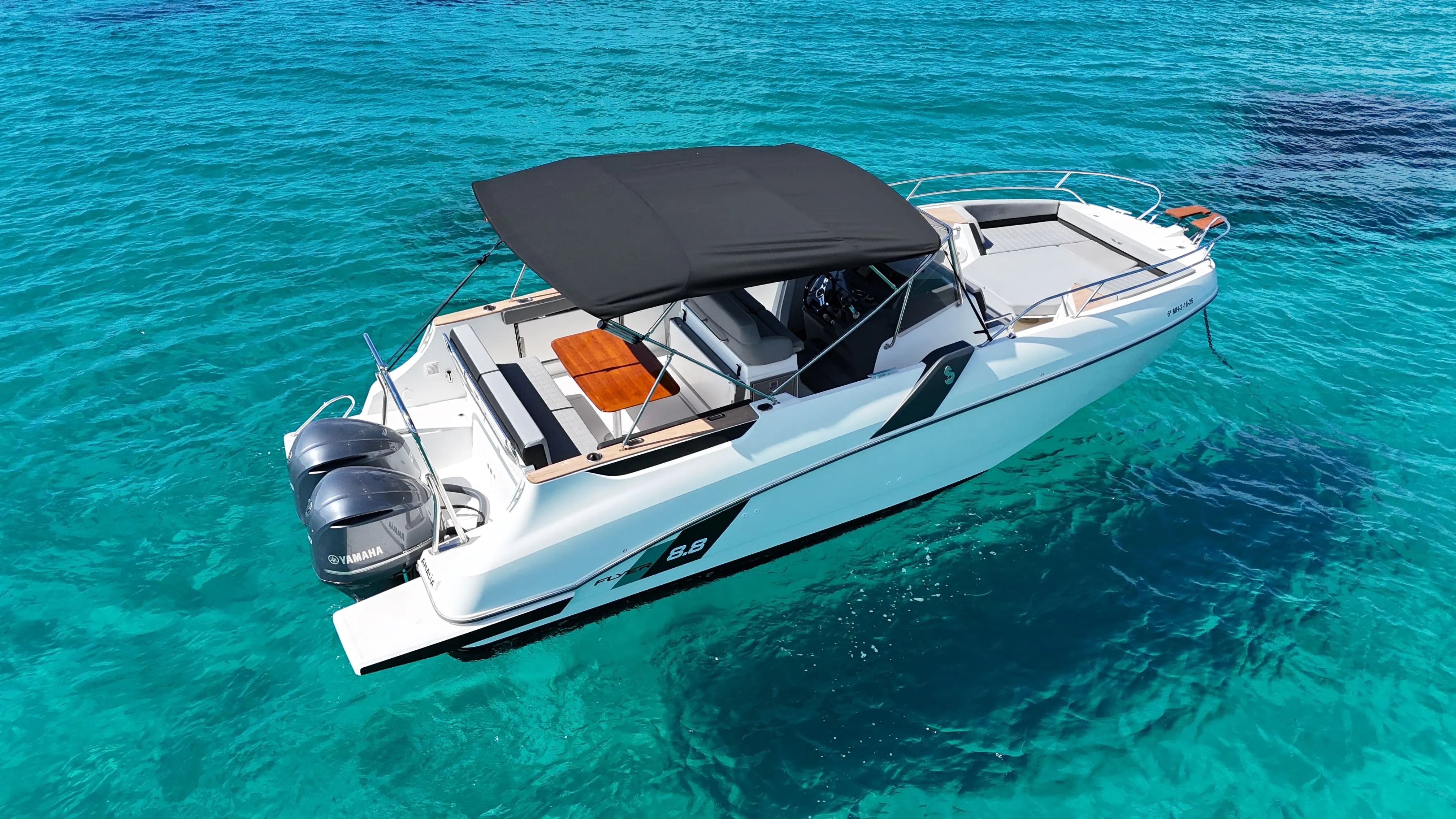 FLYER 8.8 MOTORBOAT - 10 PAX / 3 NIGHT IBIZA