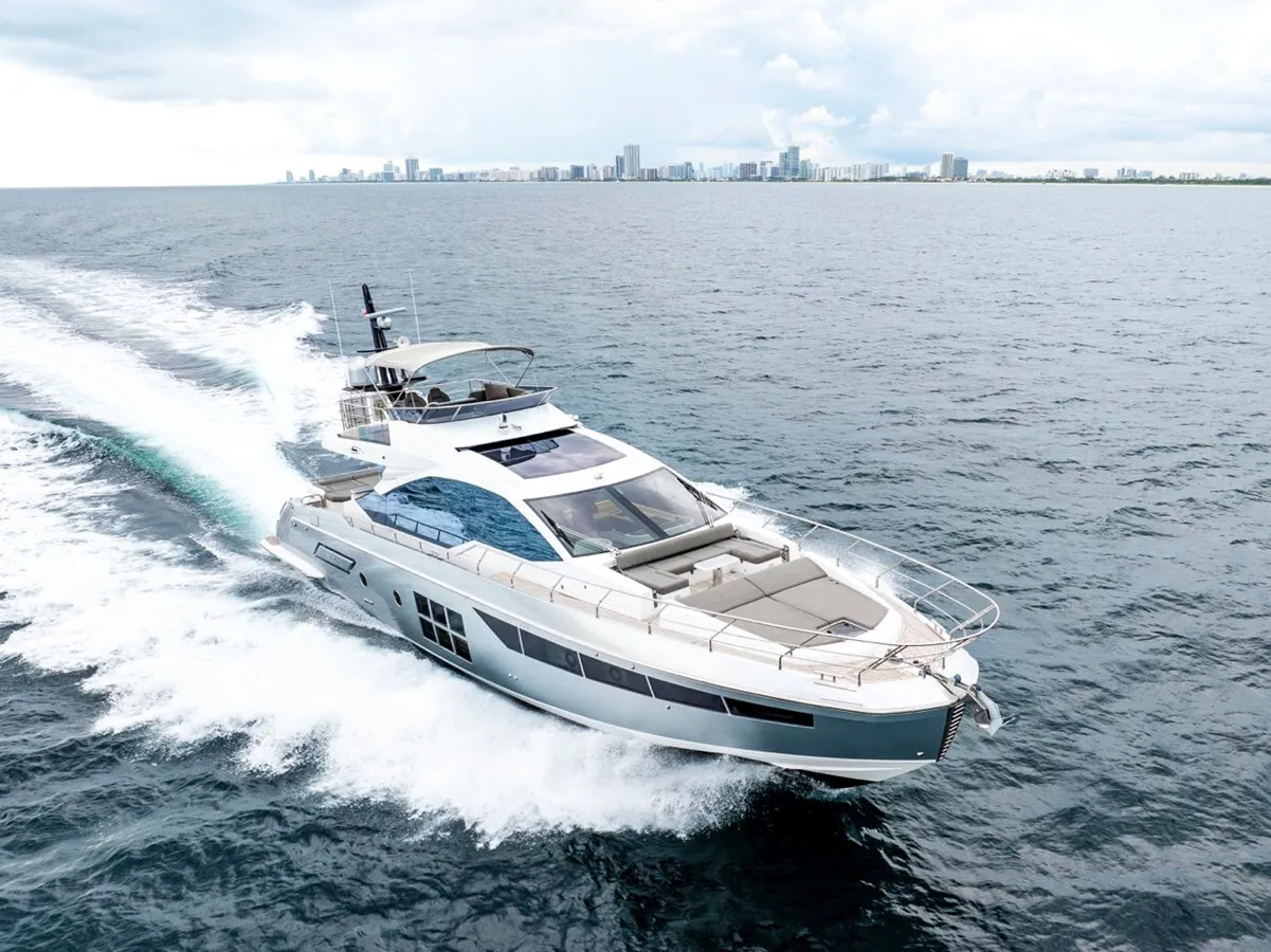 72 ft Azimut