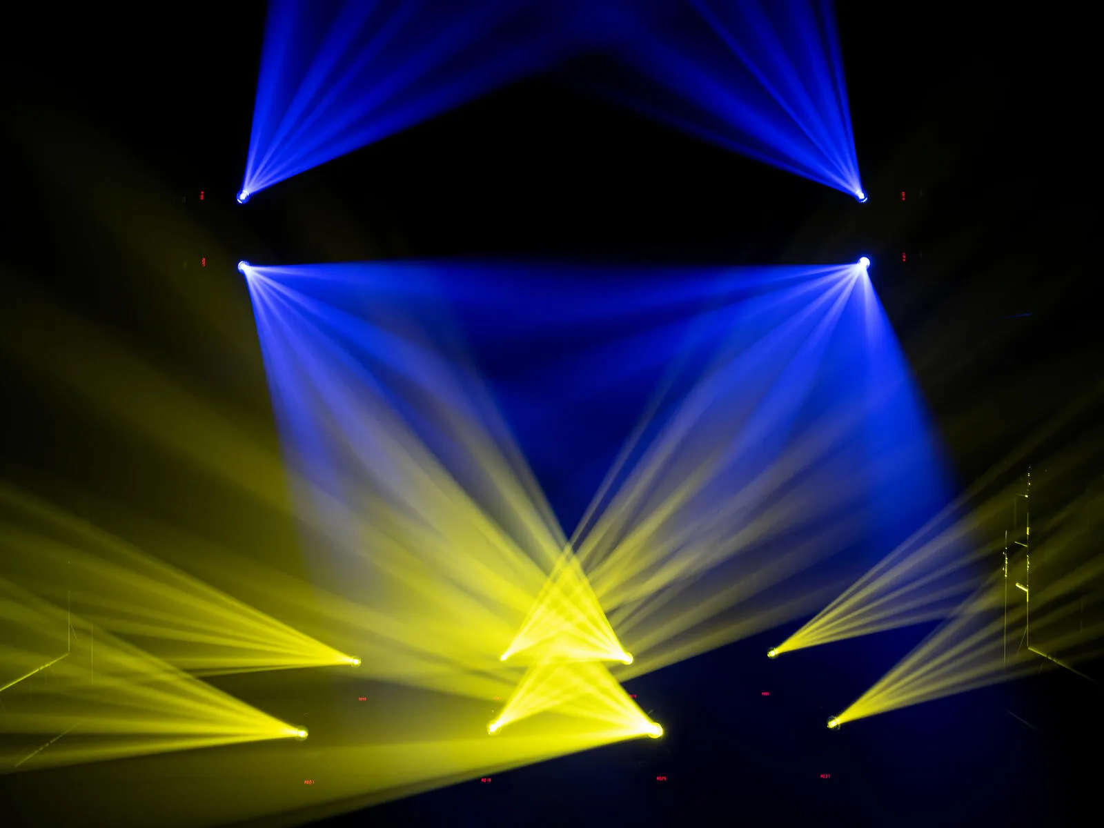 EUROLITE LED TMH-S60 Moving-Head Spot Lichttechnik mieten DJ Equipment in Berlin Verleih