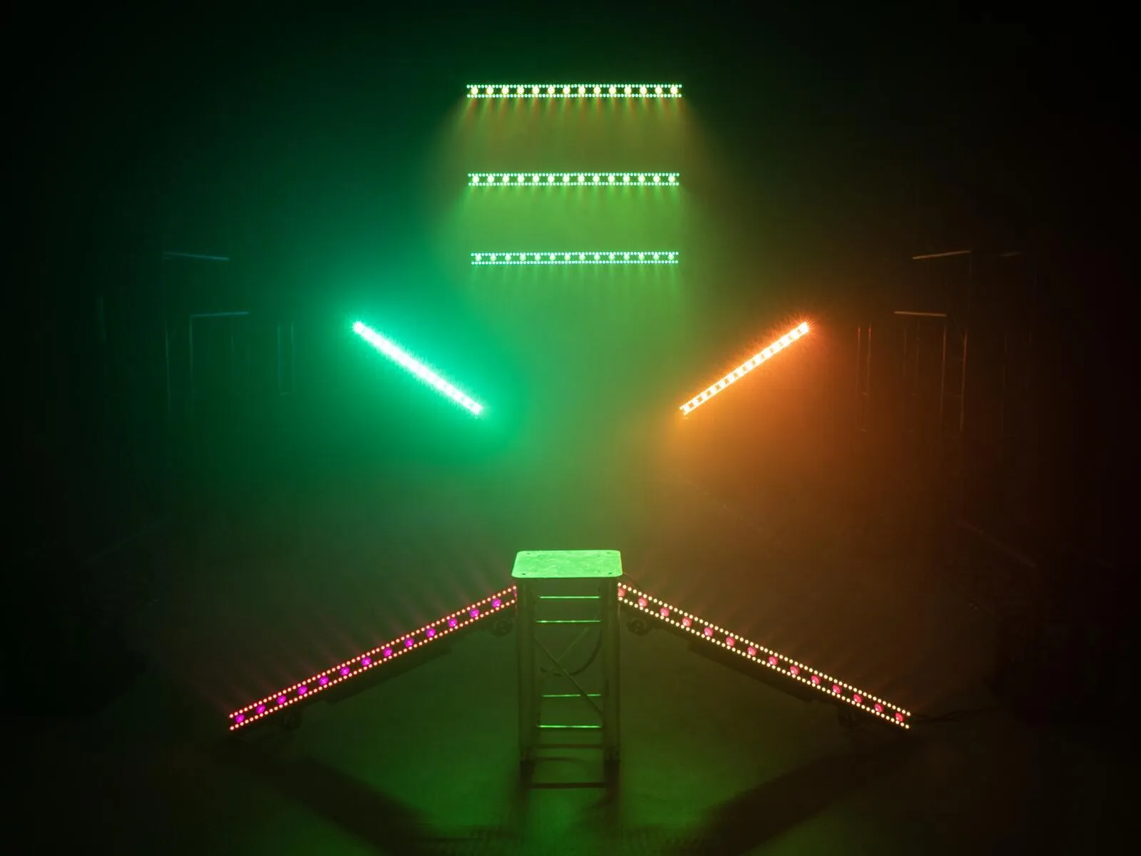 LED STP-15  Bar Tube Leiste Lichttechnik mieten Eventtechnik Veranstaltungstechnik in Berlin Verleih 