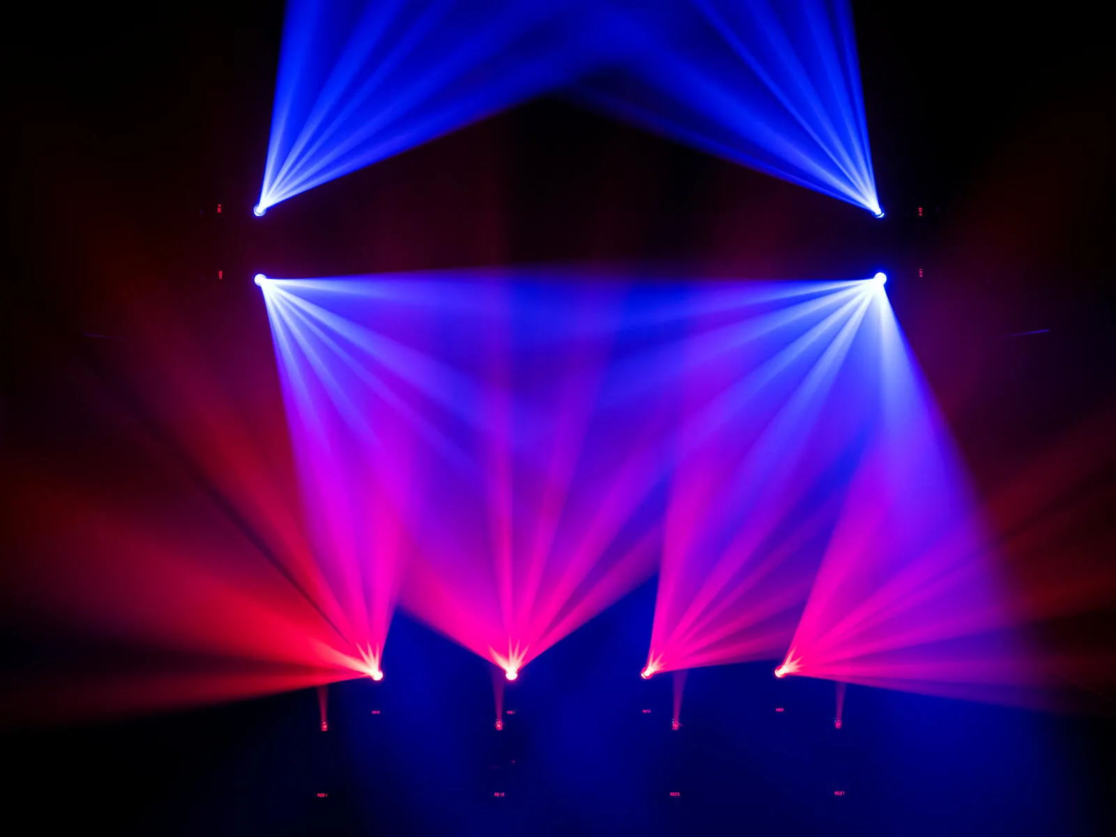 EUROLITE LED TMH-S60 Moving-Head Spot Lichttechnik mieten DJ Equipment in Berlin Verleih
