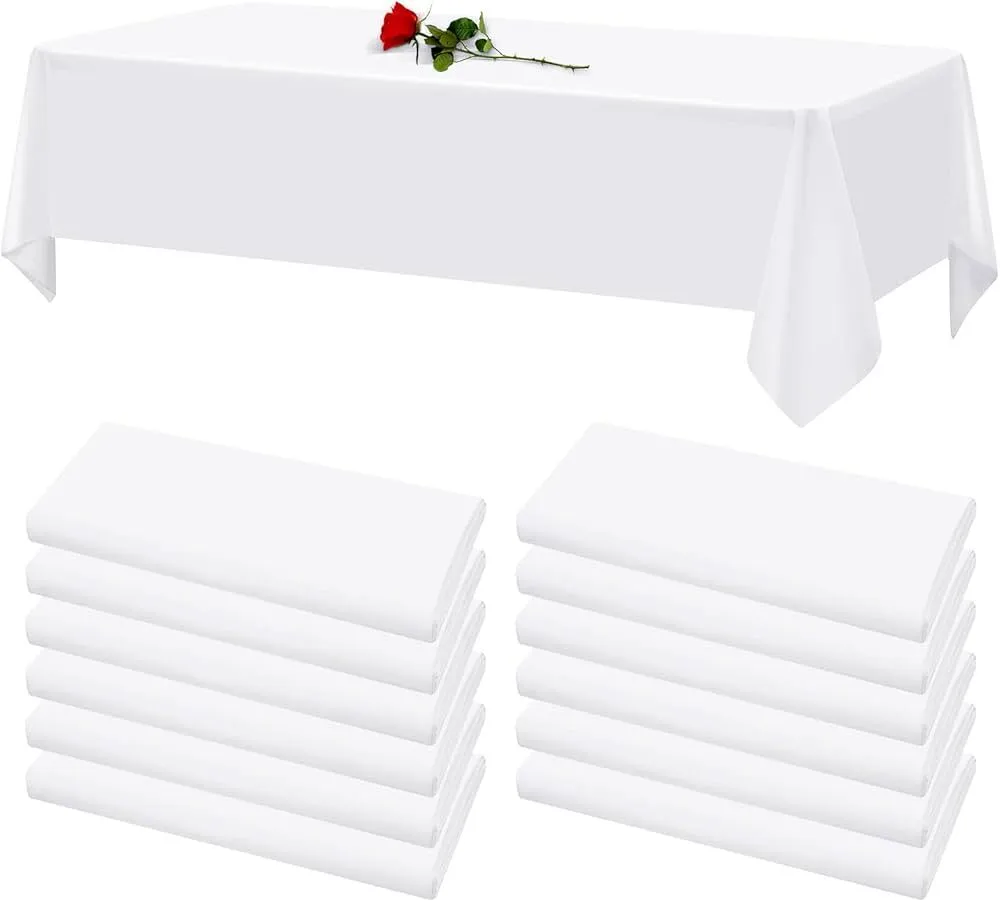 Nappe blanche table rectangulaire 6 à 8