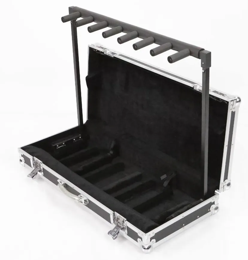 Road Runner Guitar Boat 7 Space