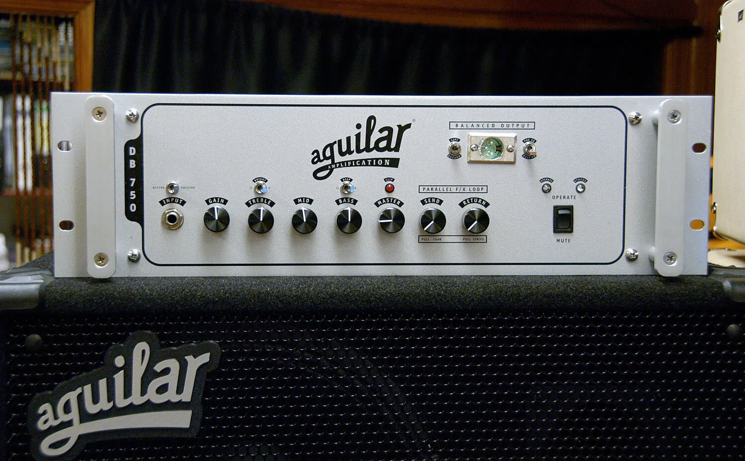 Aguilar DB 750 Bass Amp Head    