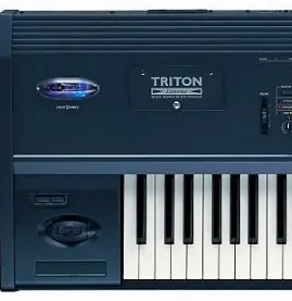 Korg Triton Extreme 88 Keyboard (88 Keys)