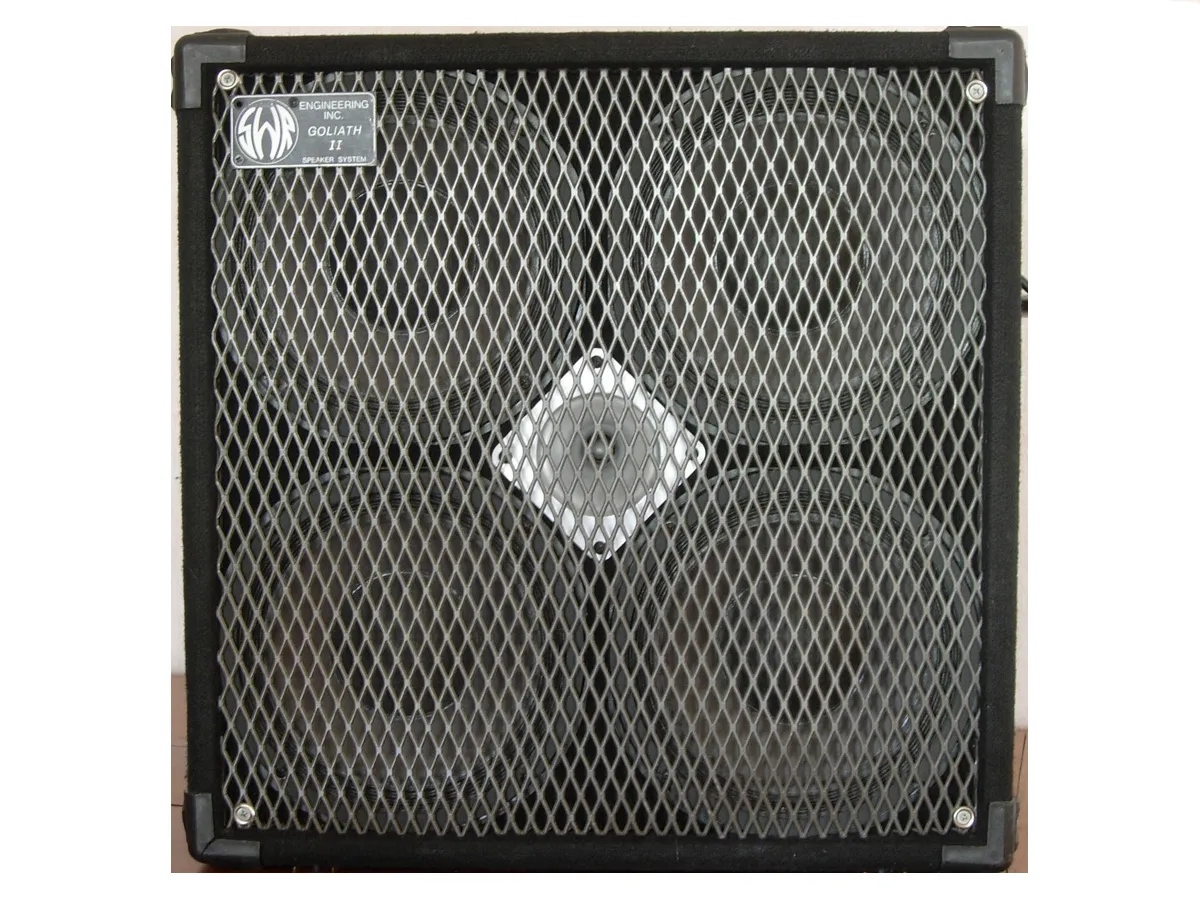 SWR Goliath II (4x10" w/Horn) Bass Cabinet