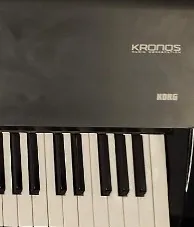 Korg Kronos 88 Keyboard (88 Keys)