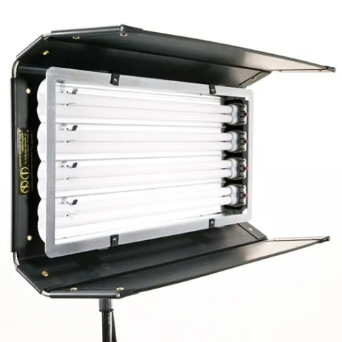 Used- KinoFlo Diva Lite 401