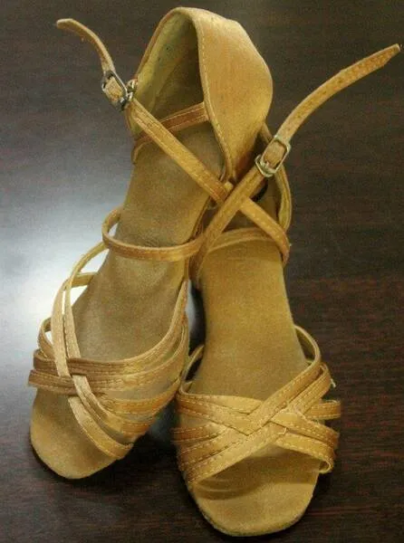 12-2 цэнгээнт сандал шар